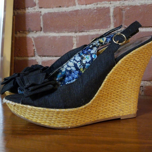 Wedges - Picture 2 of 3